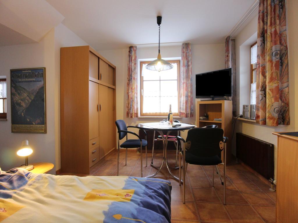 Ferienwohnung Weber Triberg im Schwarzwald Bilik gambar